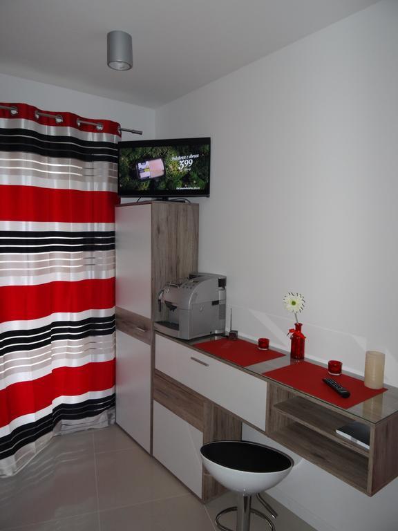 Apartamenty Metro Mlociny Warsaw Room photo